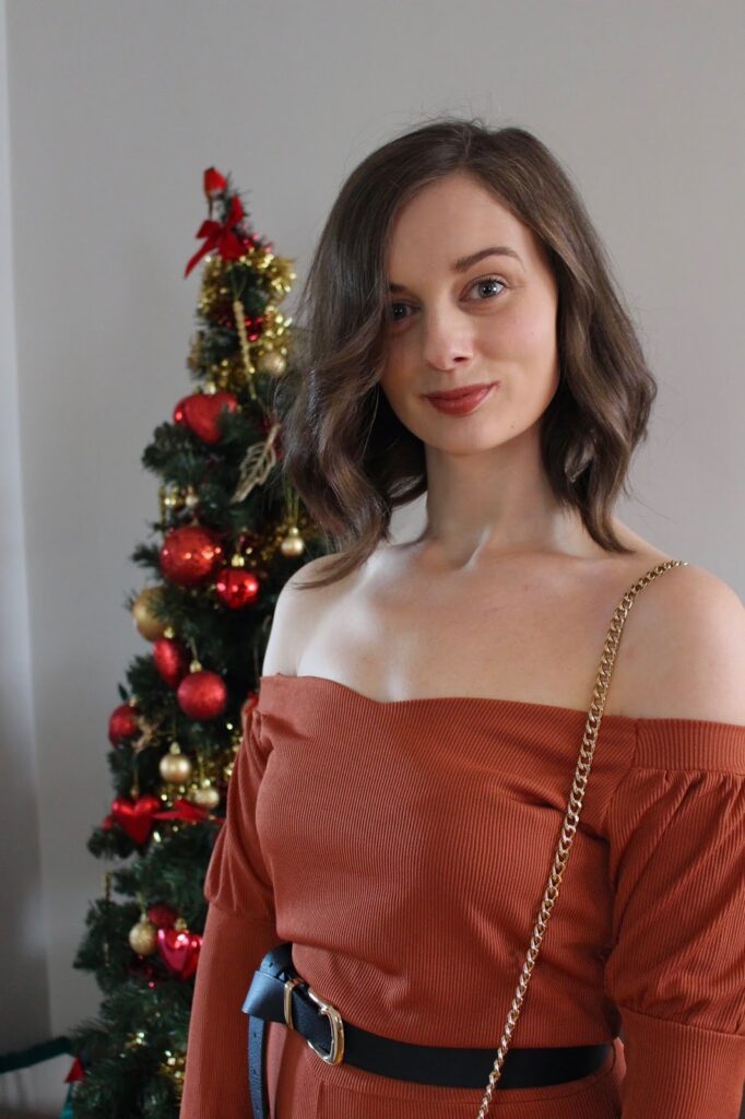 Getting dressed up for Christmas in Femme Luxe.