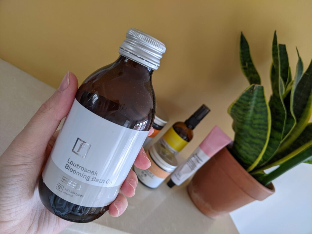Facetheory bath oil.