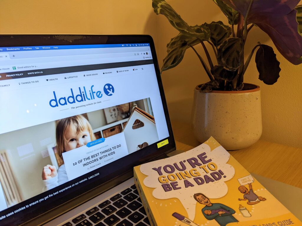 Daddilife provide great advice for dads on their website and in their brand new book 'you're going to be a dad'/