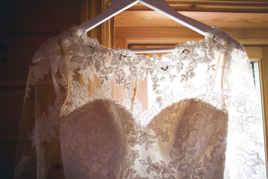 Tips for wedding dress shopping.