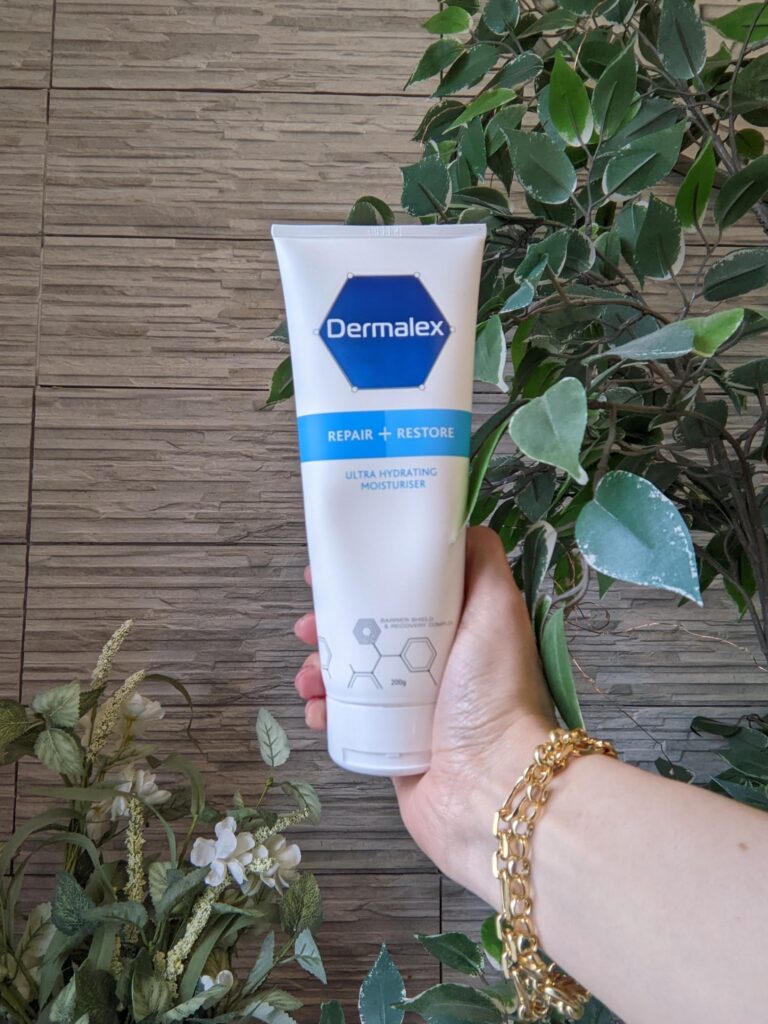Dermalex repair and restore moisturiser has to be one of my simple joys this month. I've loved using this ultra hydrating moisturiser.