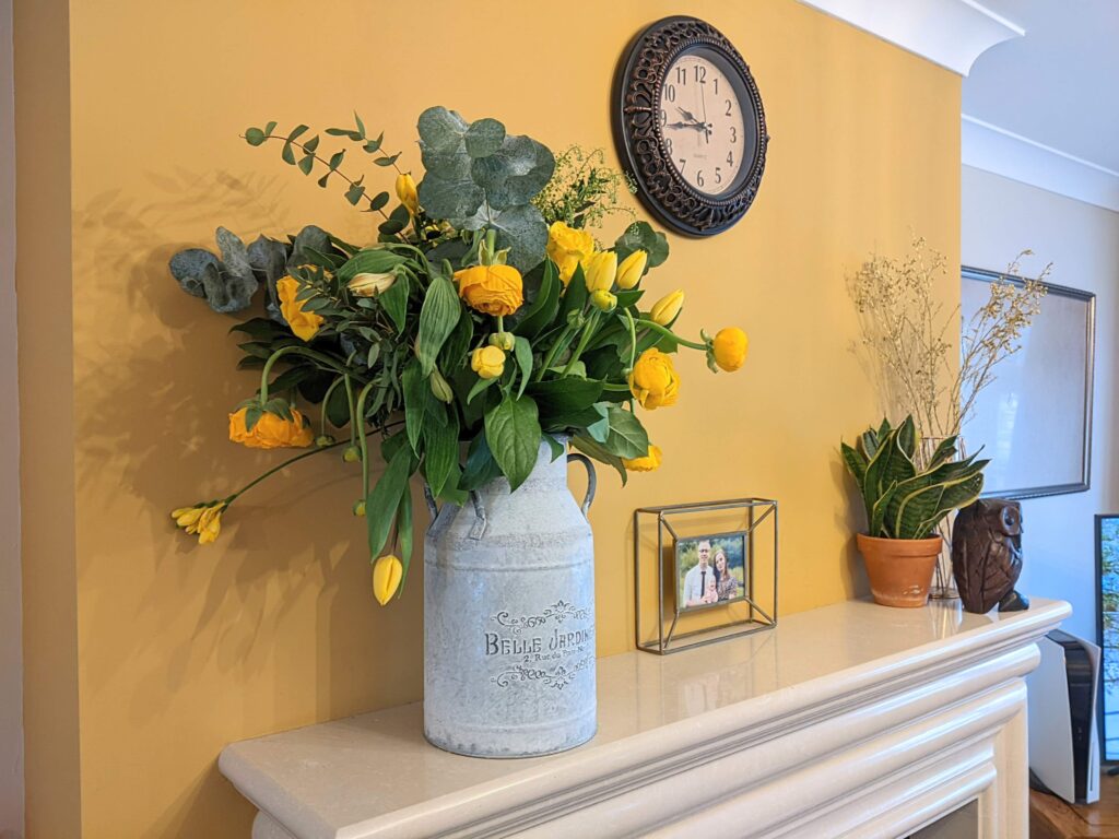 Flowers from Bloom Local helping find flower deliveries near me.