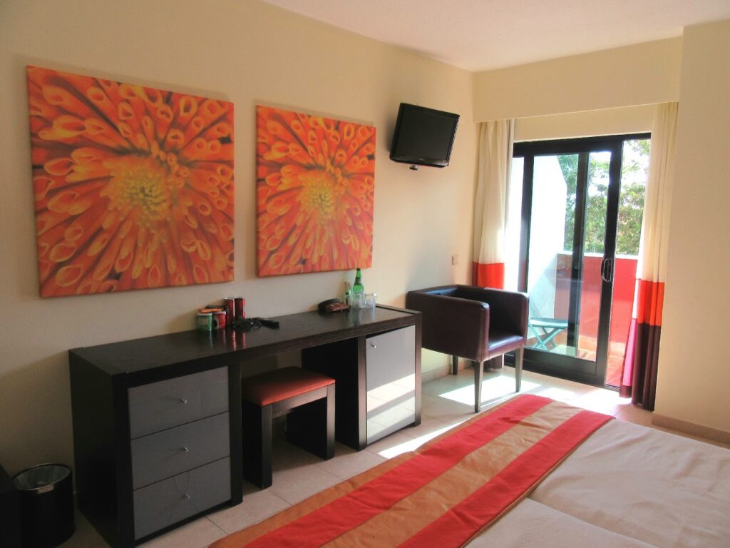 Topazio vibe beach hotel.