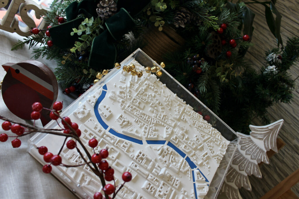 Chisel and Mouse 3D printed piece of art. This brand makes amazing Christmas gifts for creative people.