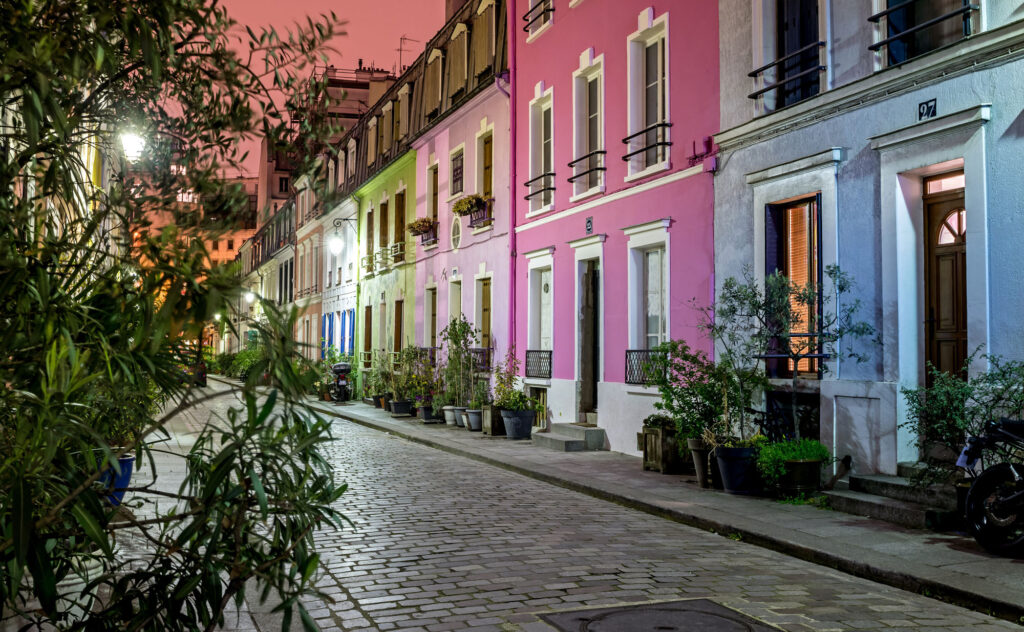 Rue Crémieux is one of my top ten instagrammable places in Paris.