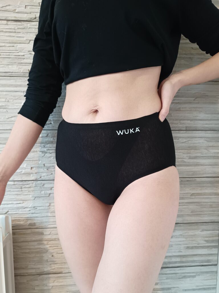 WUKA Stretch™️ Cotton Period Pants being worn.