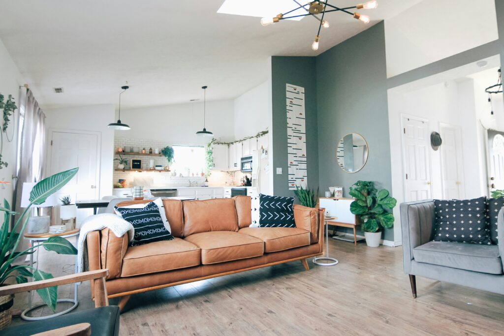 Cosy open plan living room decorating.