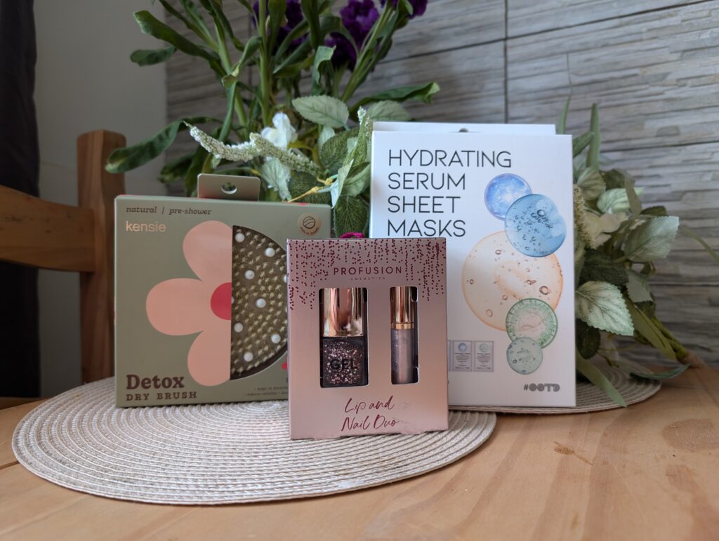 Self Care Pamper Package giveaway.