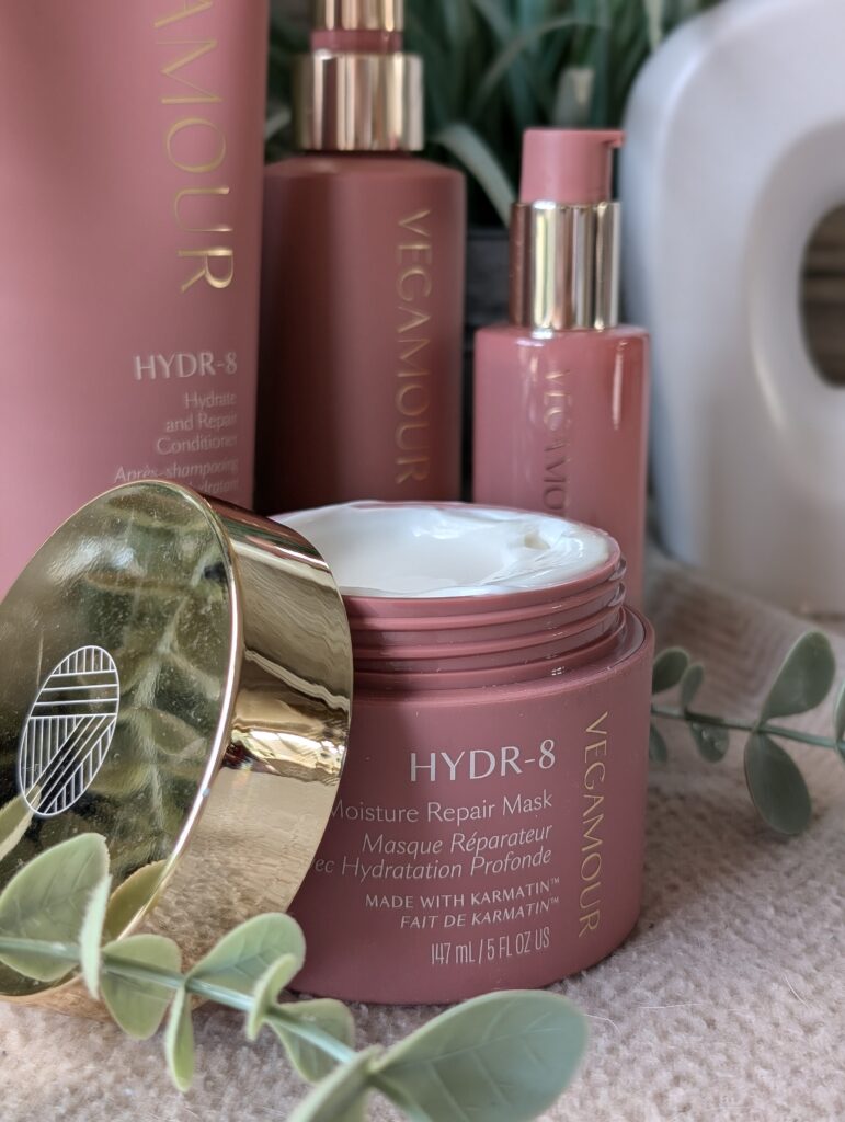 Vegamour HYDR-8 Moisture repair mask.