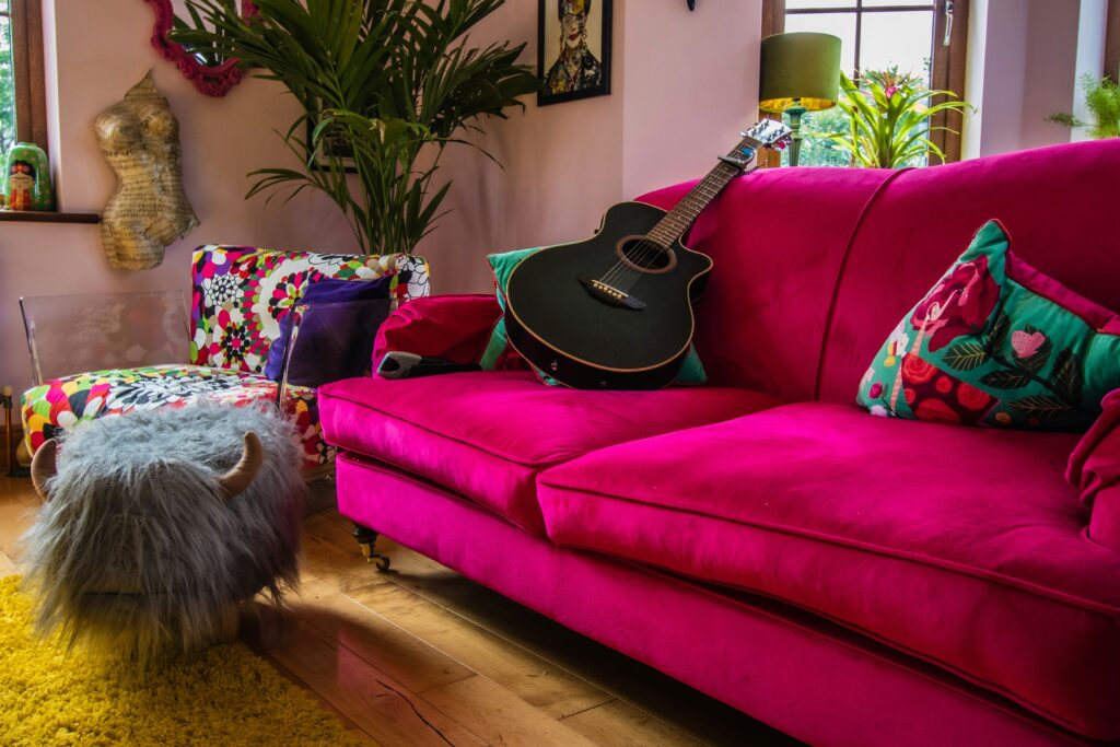 Learn colour theory with these bold interior design choices.
