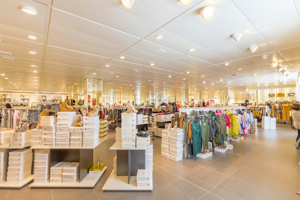 Image of a large open plan retail store. This is to go with an article discussing future-proofing brick-and-mortar retail stores.