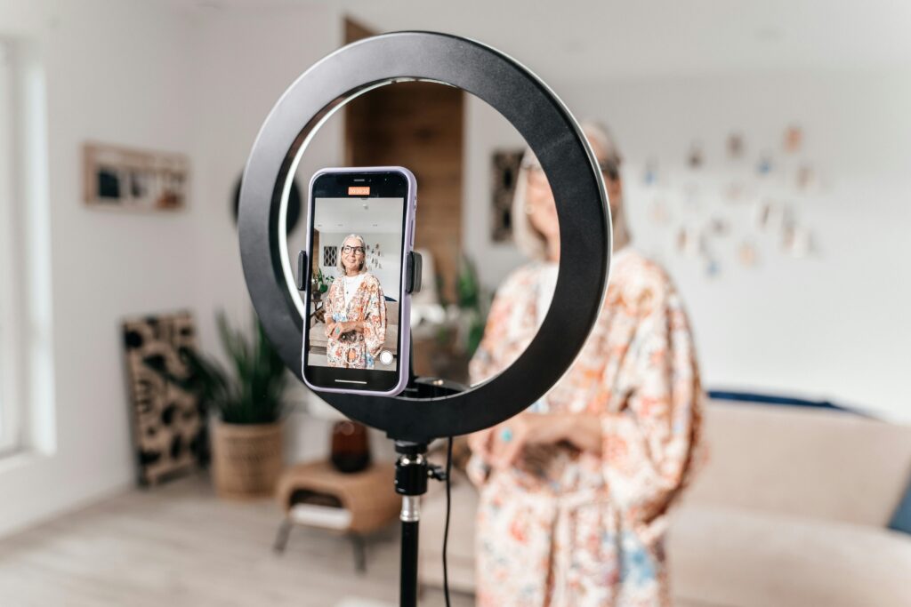 Influencer - Modern marketing.